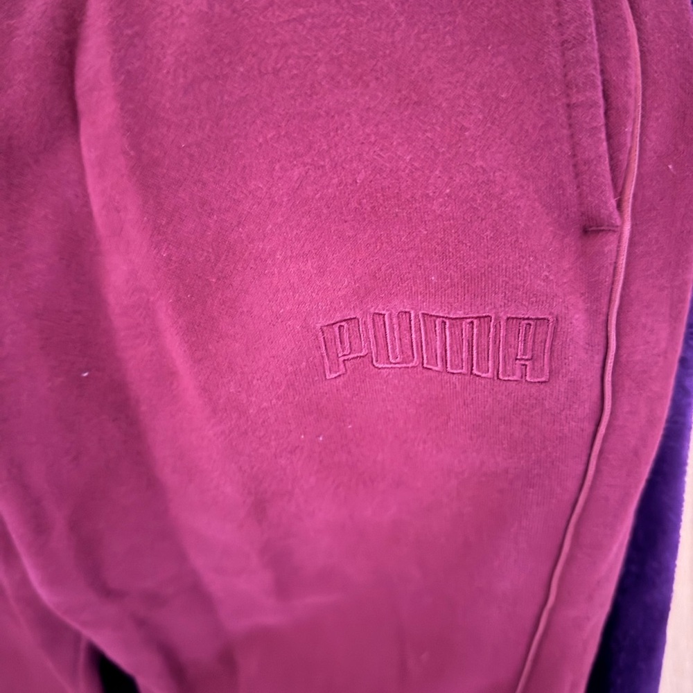 PUMA Women's Fleece Jogger ** SMALL **